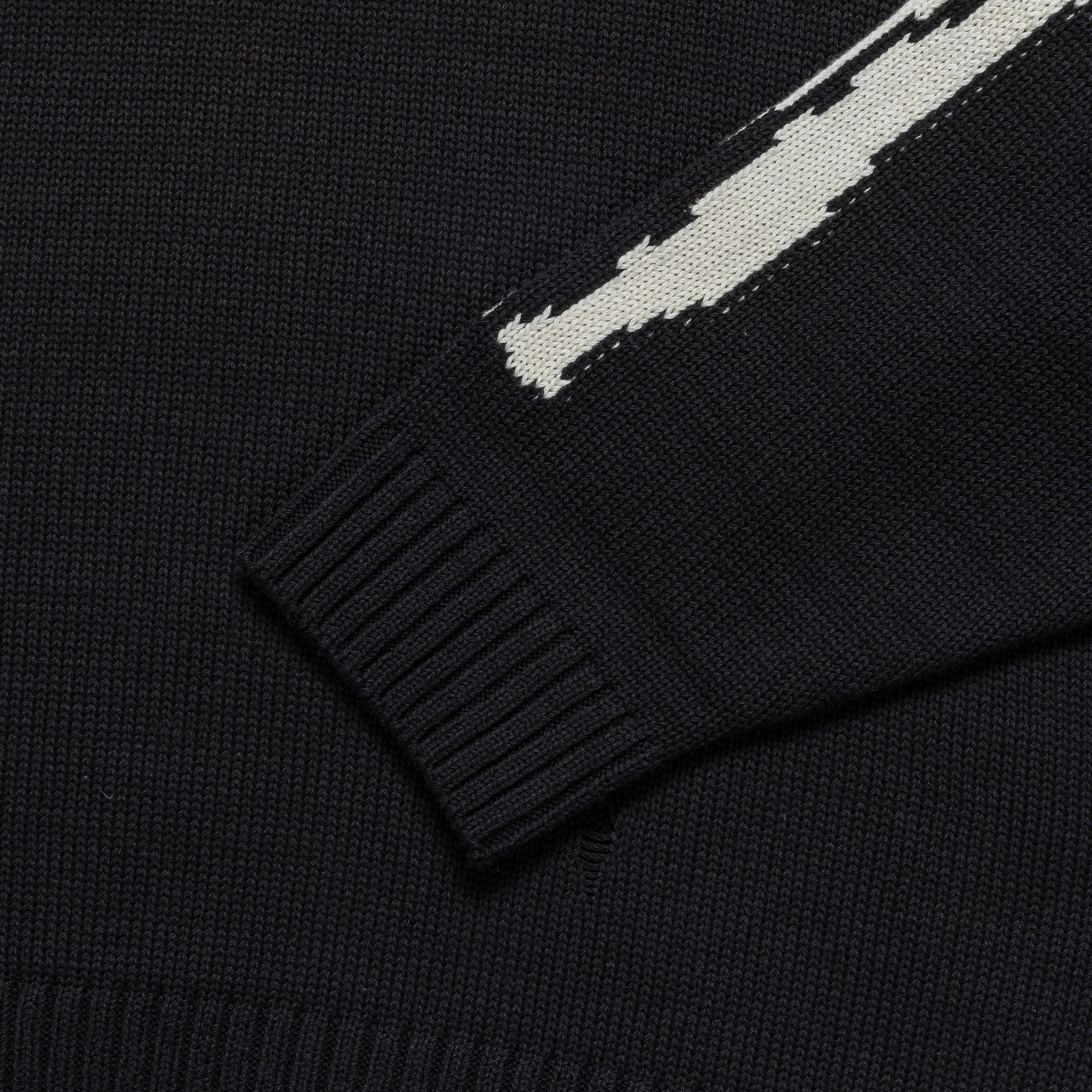 5G Cotton Knit BONE Crew Sweater - Black