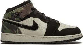 Jordan Kids Air Jordan 1 Mid Camo sneakers Black