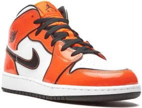 Jordan Kids Air Jordan 1 Mid SE Turf Orange sneakers