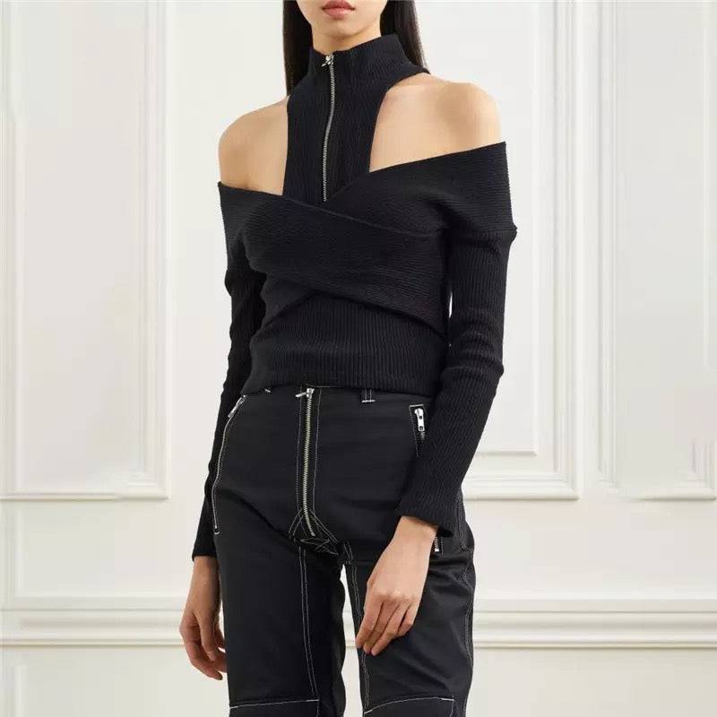 Ribbed Knit Wrap Zipped Sweater In Black