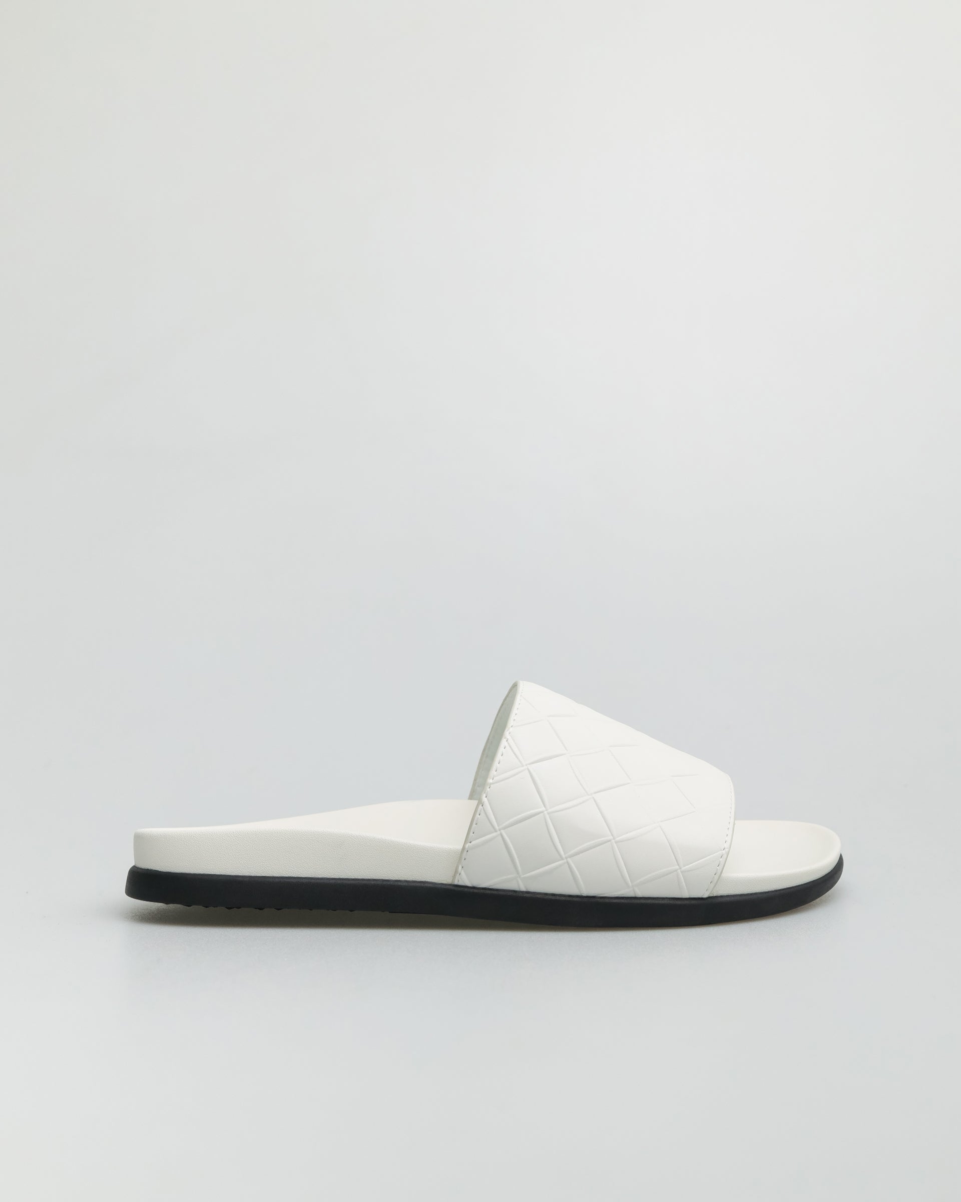 Tomaz C552 Men's Sandal (White)