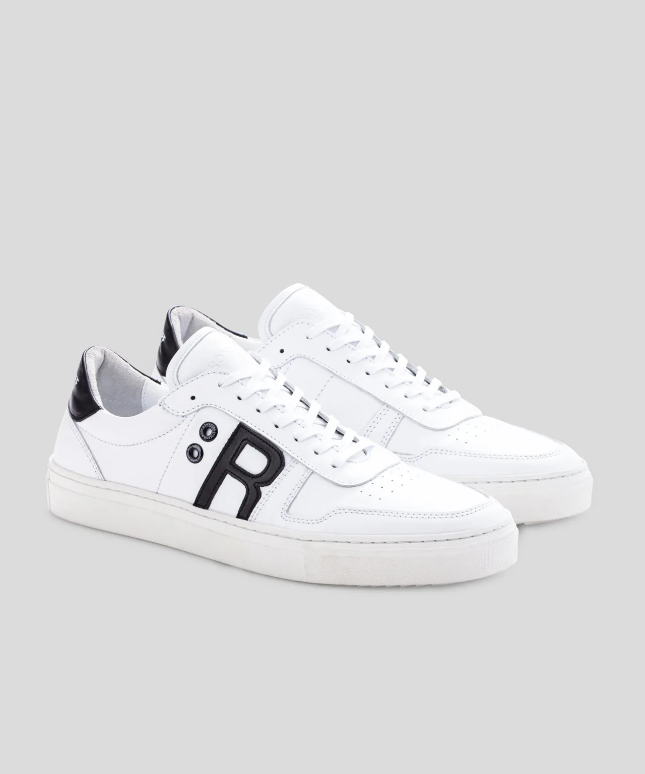 Urban Tennis Shoes RD: White