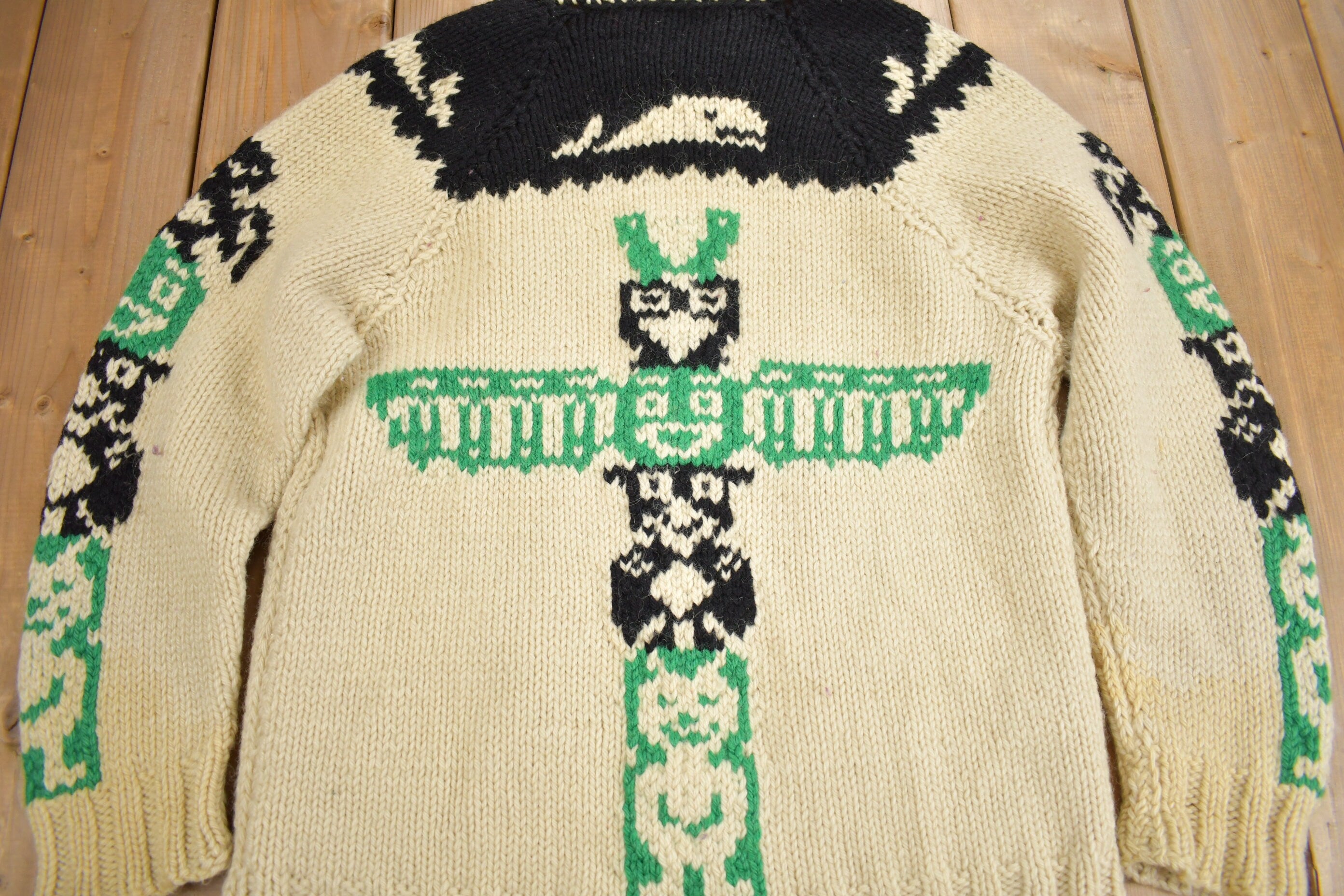 Vintage 1950s Hand-Knit Totem Pole Cowichan Sweater / Wool / True Vintage / Outdoorsman / Heavy Weight